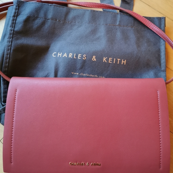 charles and keith key pouch